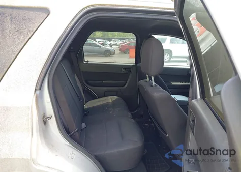 2011 Ford Escape Xlt from USA, damaged, VIN 1FMCU0D74BKB47384